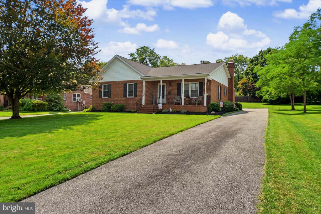 Photo of 114 2nd Avenue, REISTERSTOWN, MD 21136 (MLS # MDBC2172088)