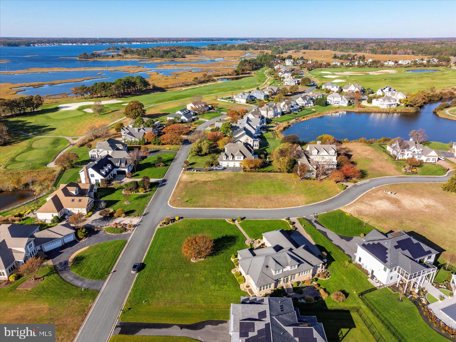 LIGHTHOUSE SOUND - Land