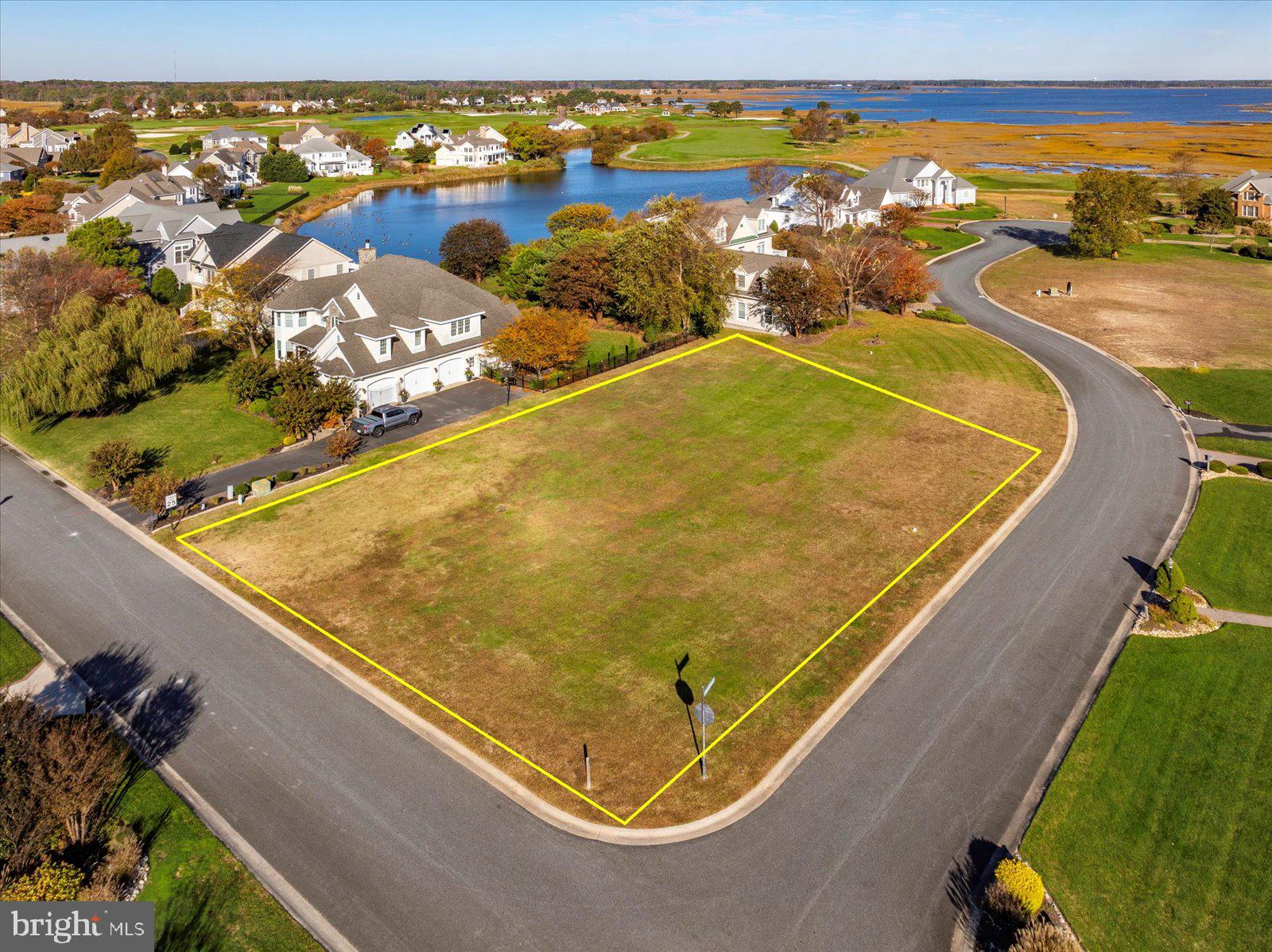 LIGHTHOUSE SOUND - Land