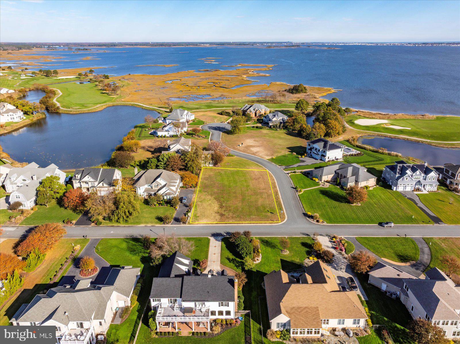 LIGHTHOUSE SOUND - Land