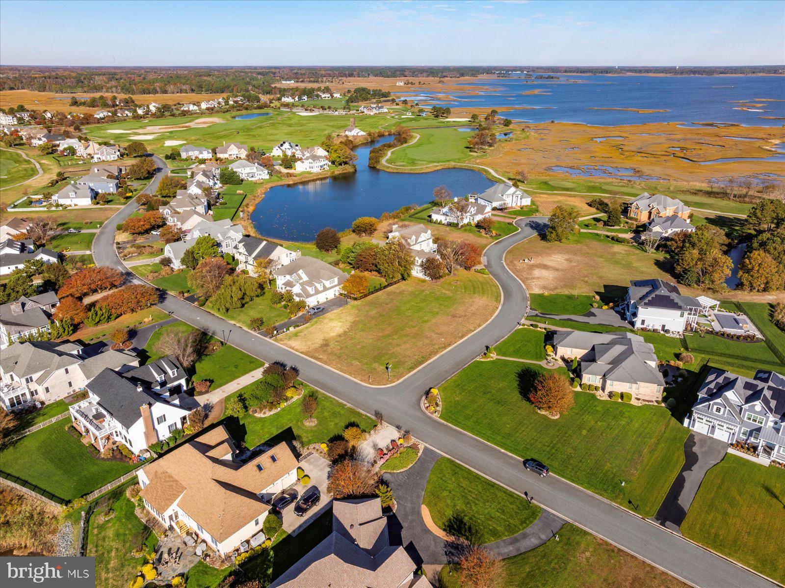 LIGHTHOUSE SOUND - Land