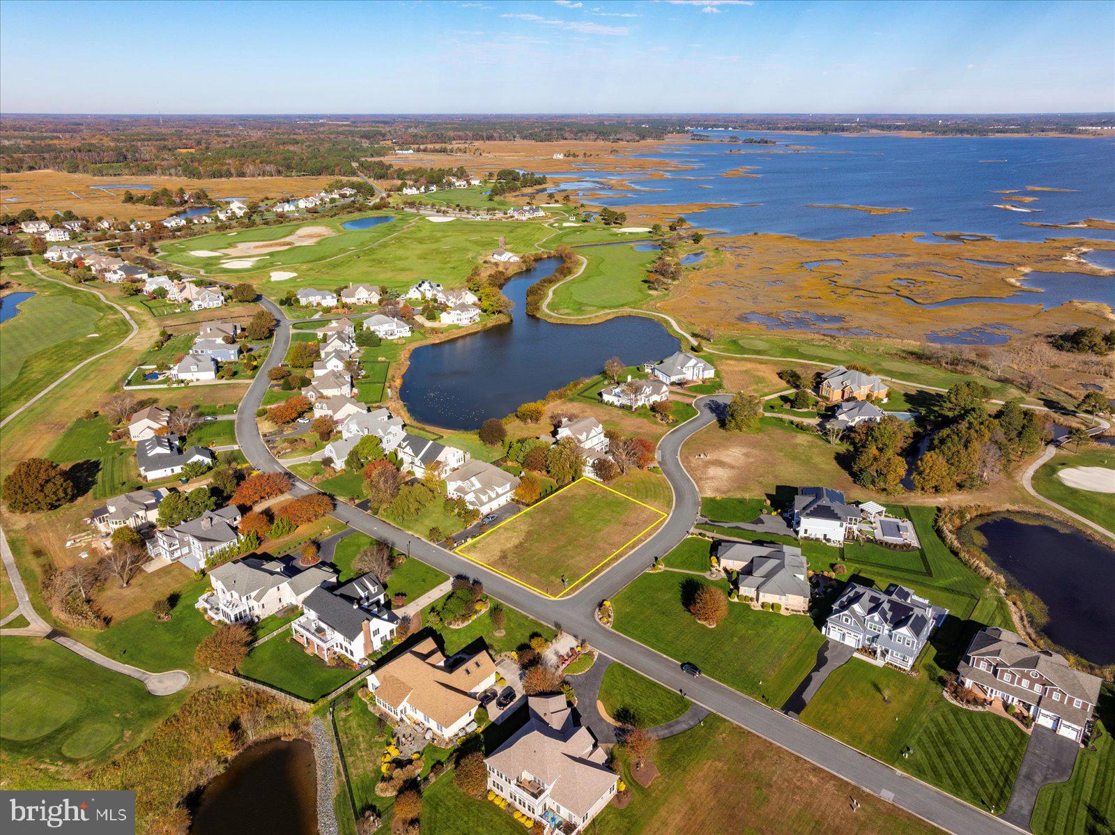 LIGHTHOUSE SOUND - Land