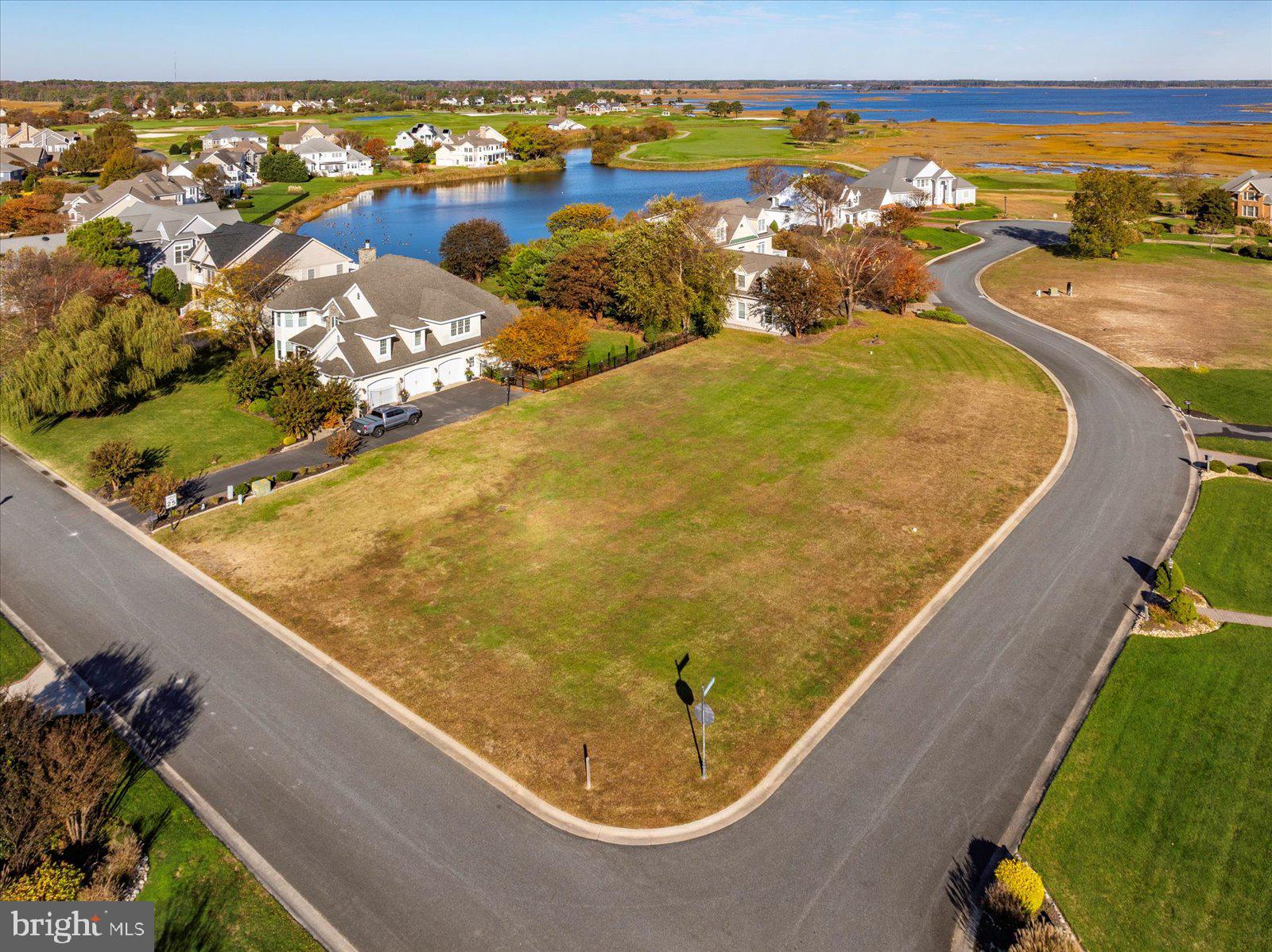 LIGHTHOUSE SOUND - Land