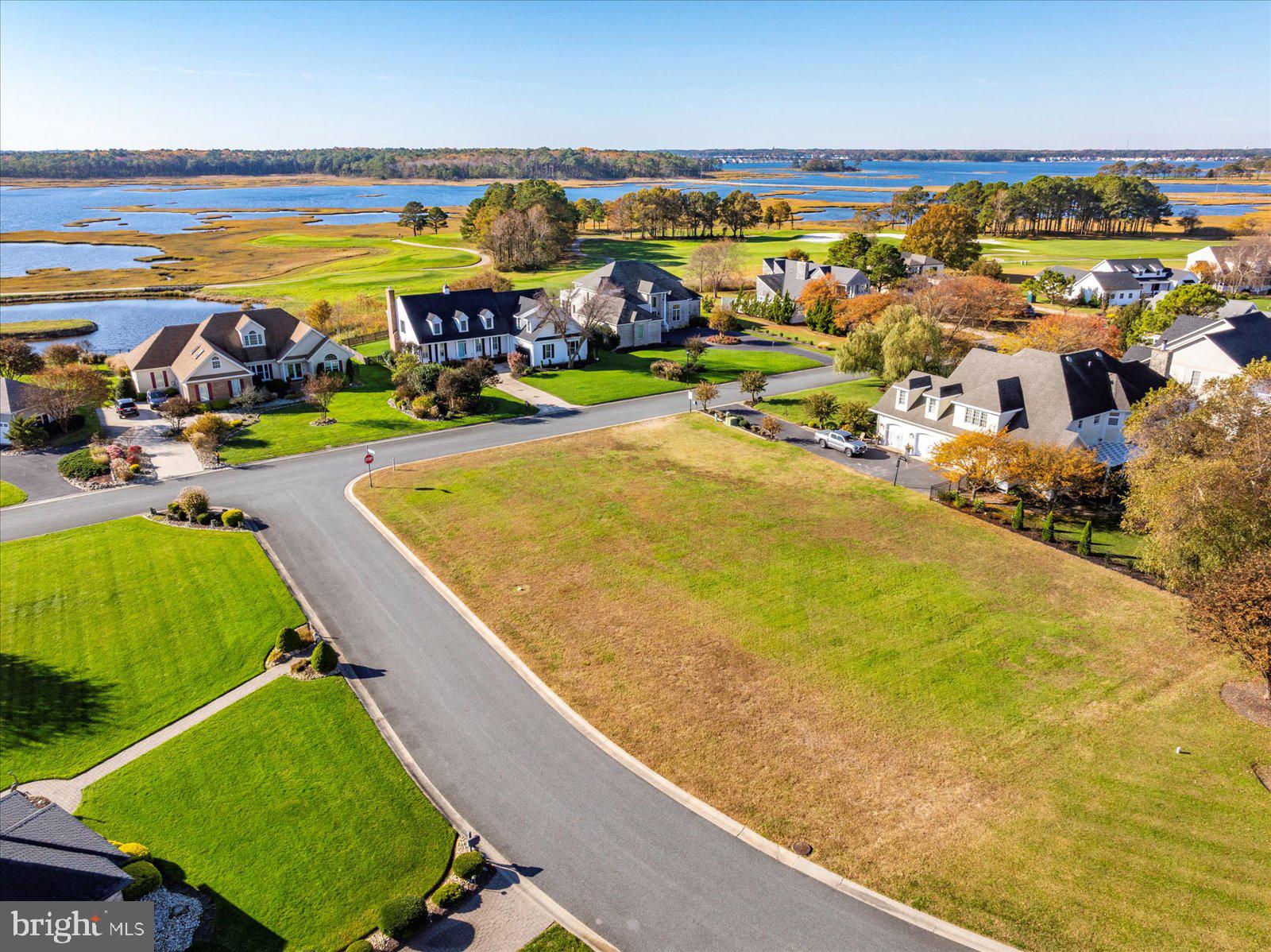 LIGHTHOUSE SOUND - Land