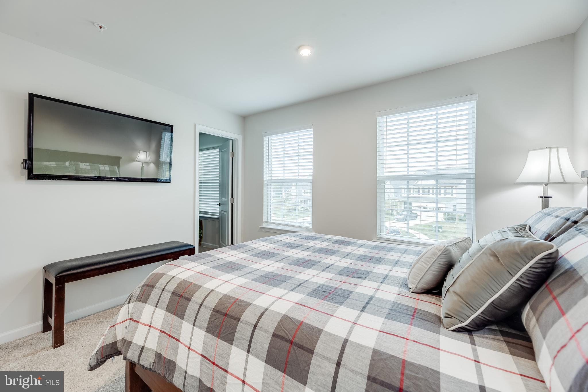 HIGHGROVE - Residential