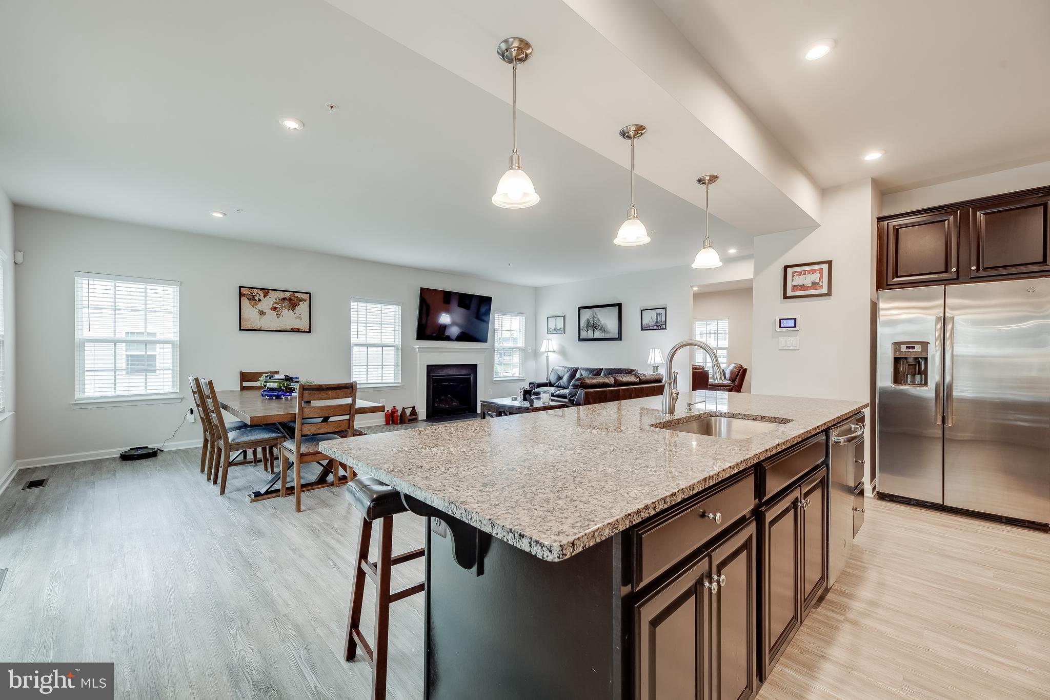 HIGHGROVE - Residential