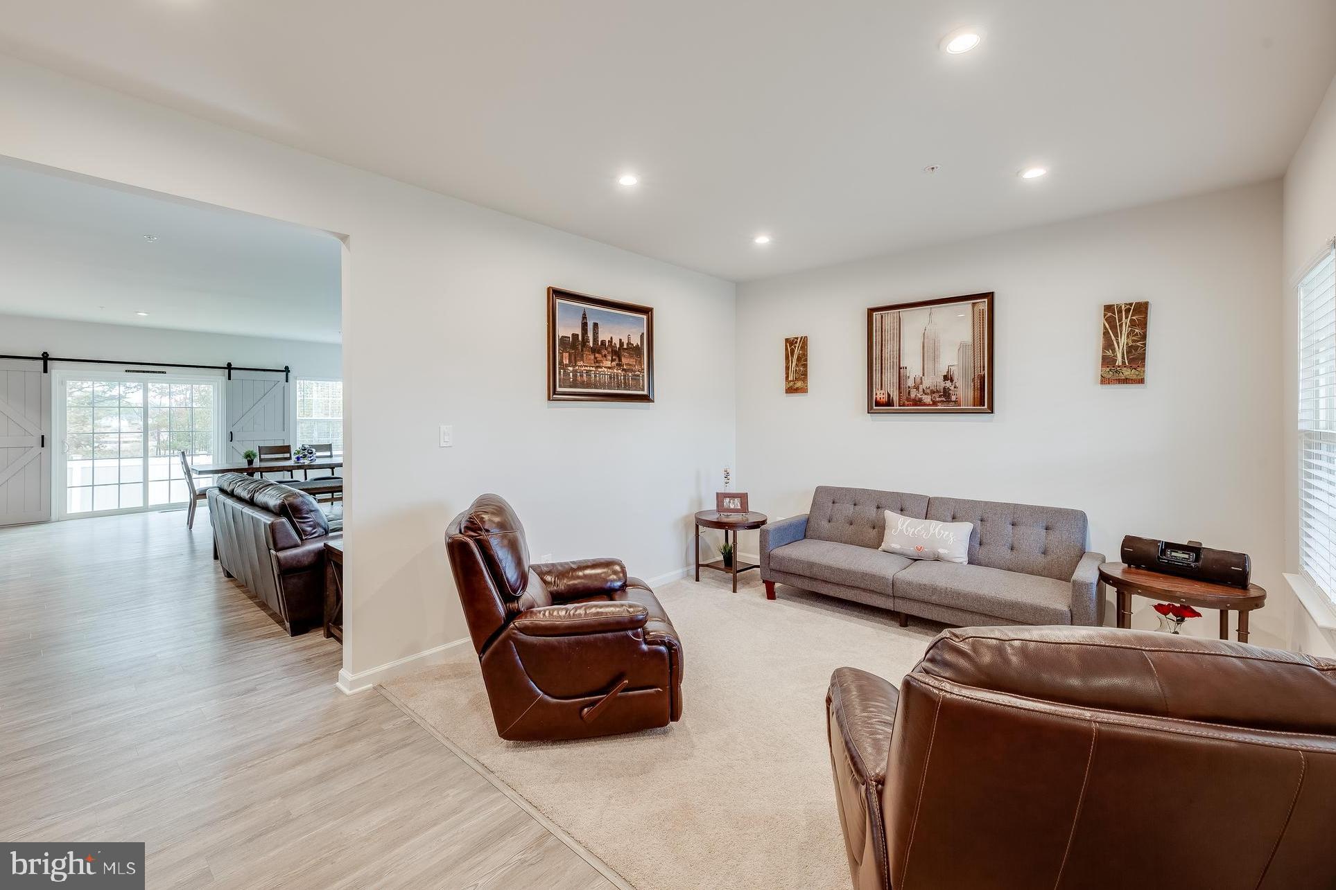 HIGHGROVE - Residential