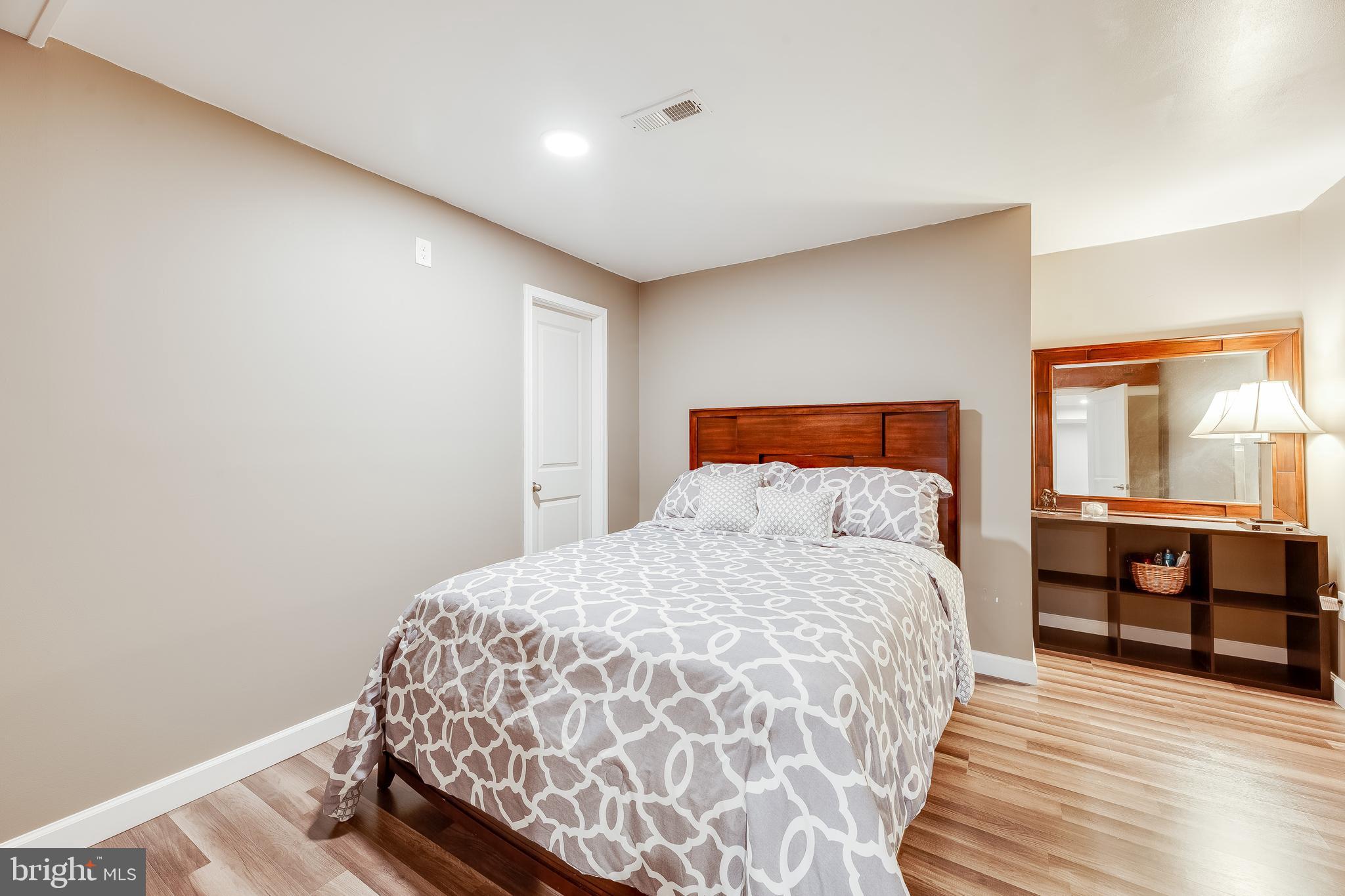 HIGHGROVE - Residential