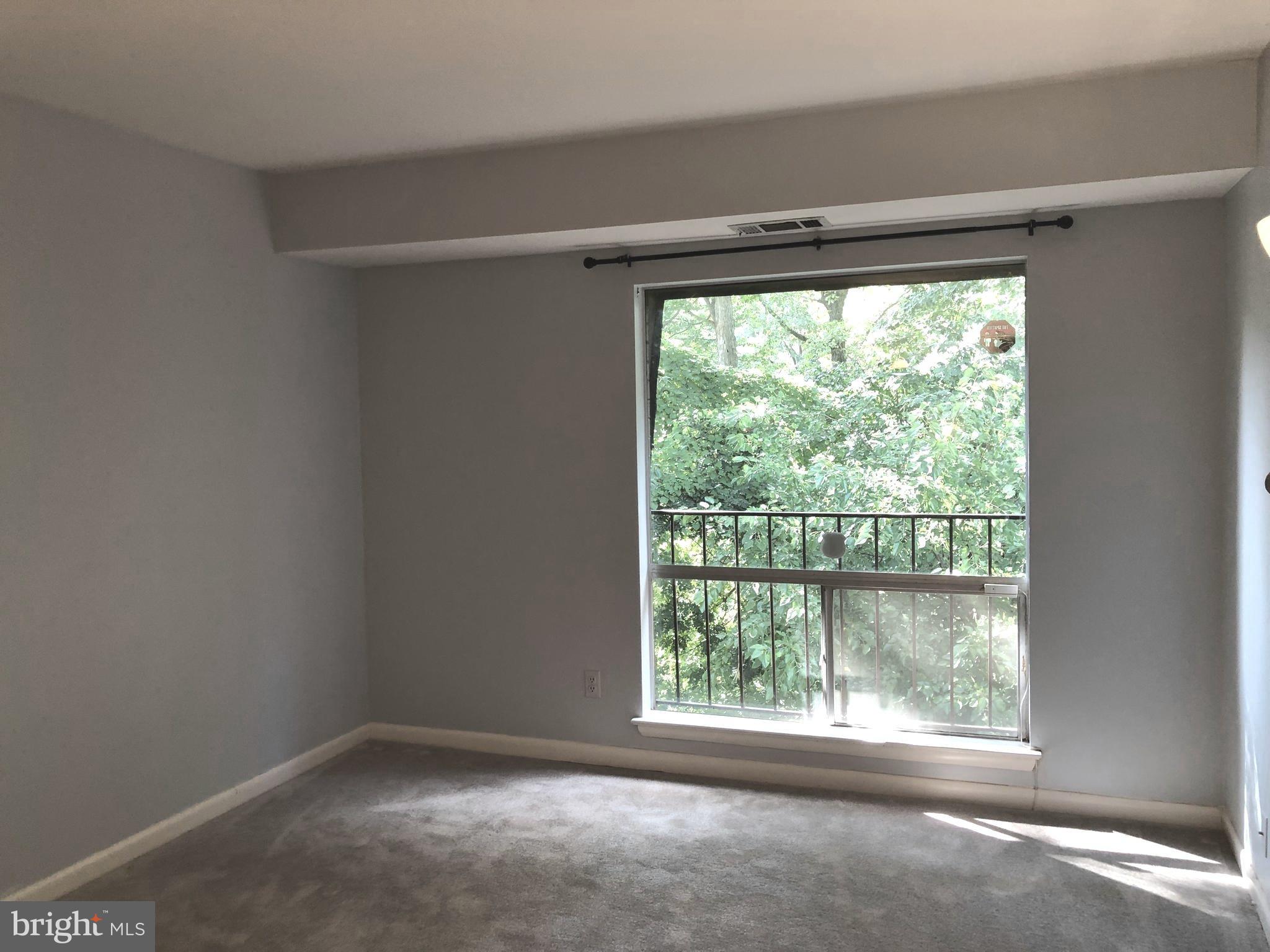 VANTAGE HILL - Residential