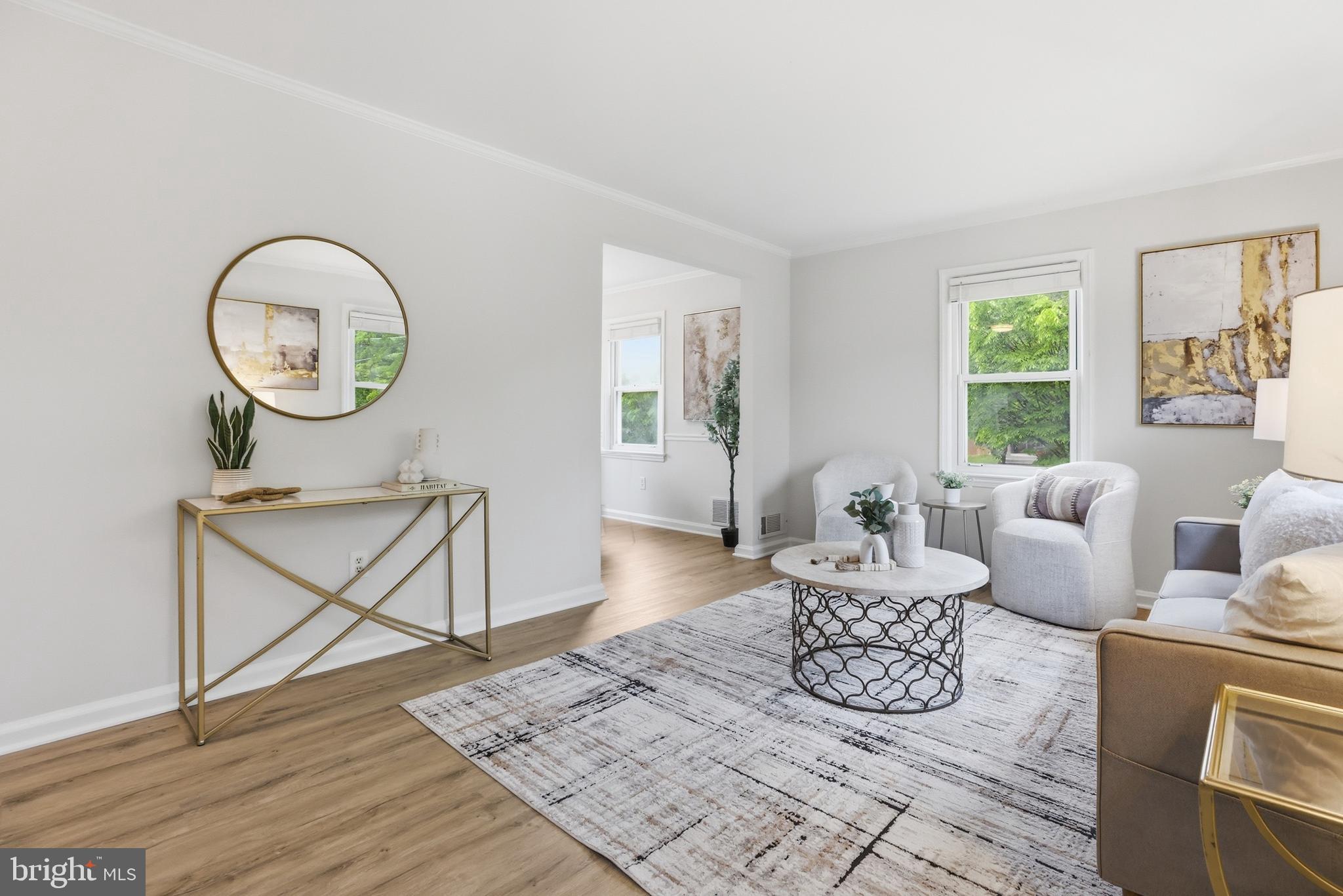 KENSINGTON HEIGHTS - Residential