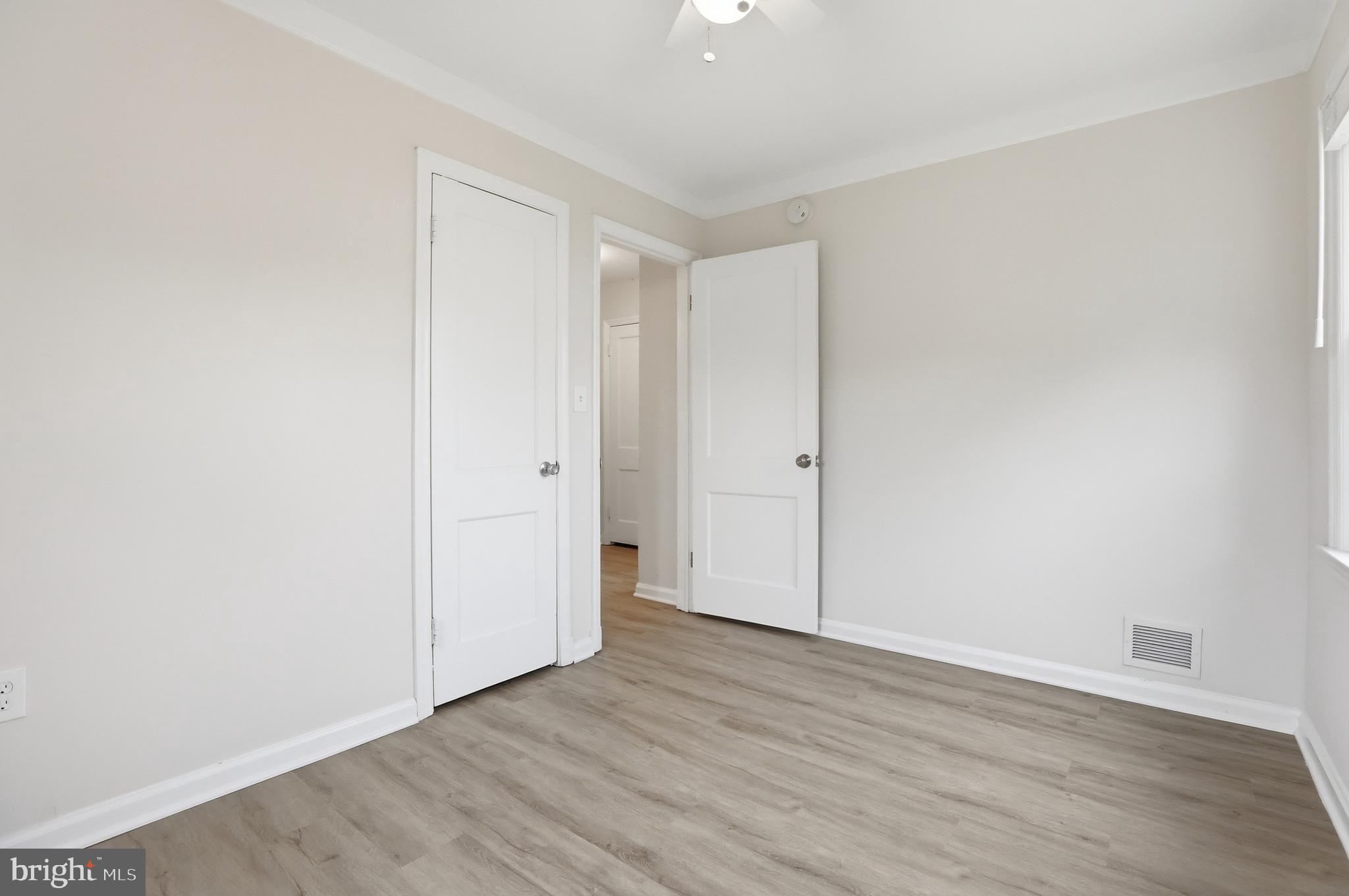 KENSINGTON HEIGHTS - Residential