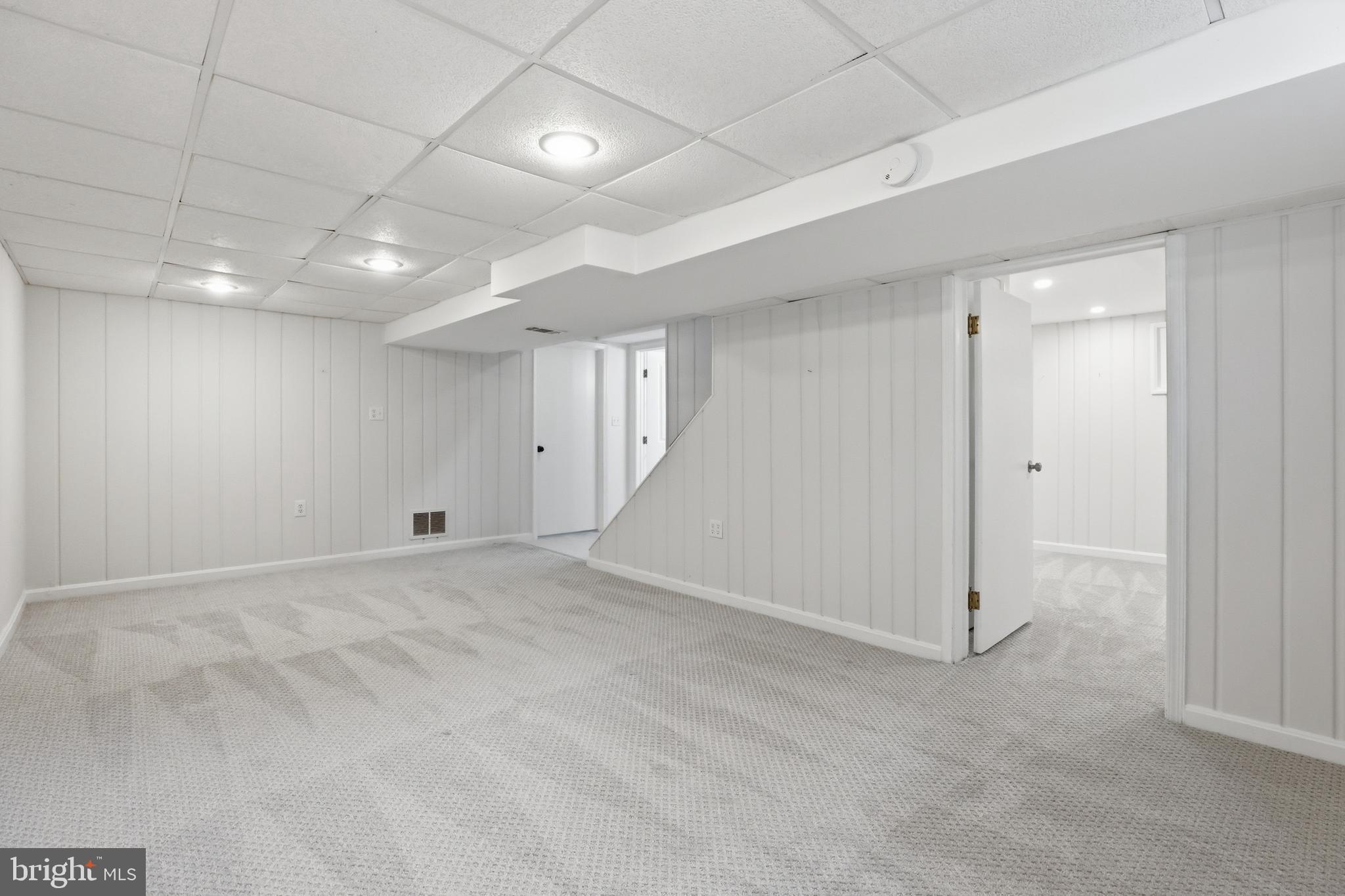 KENSINGTON HEIGHTS - Residential