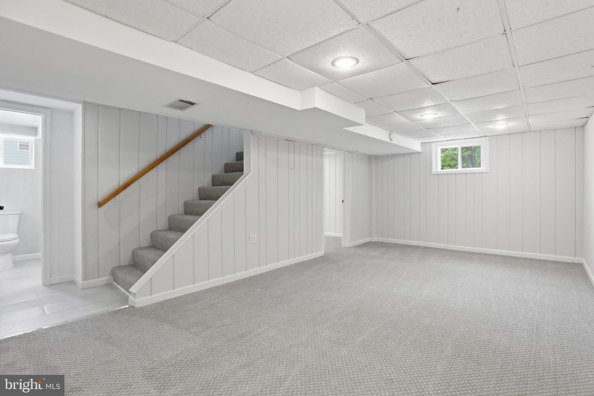 KENSINGTON HEIGHTS - Residential