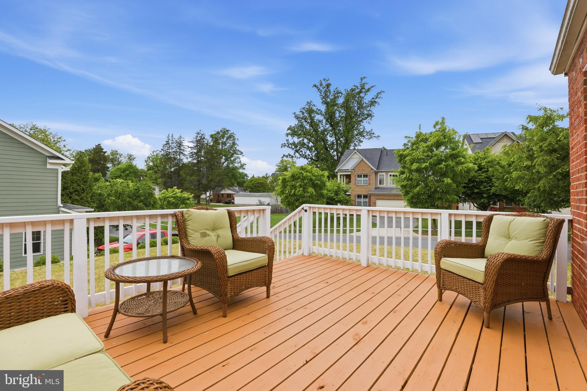 KENSINGTON HEIGHTS - Residential