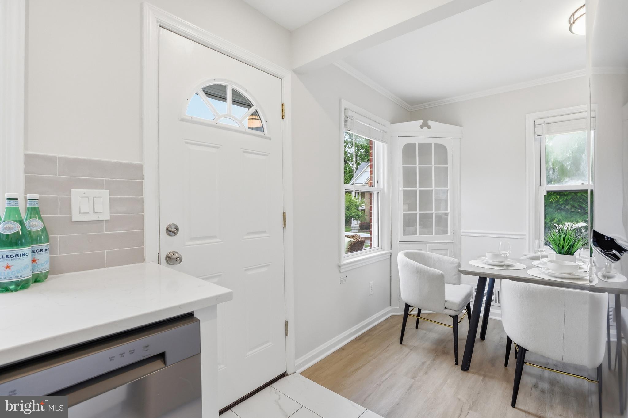 KENSINGTON HEIGHTS - Residential