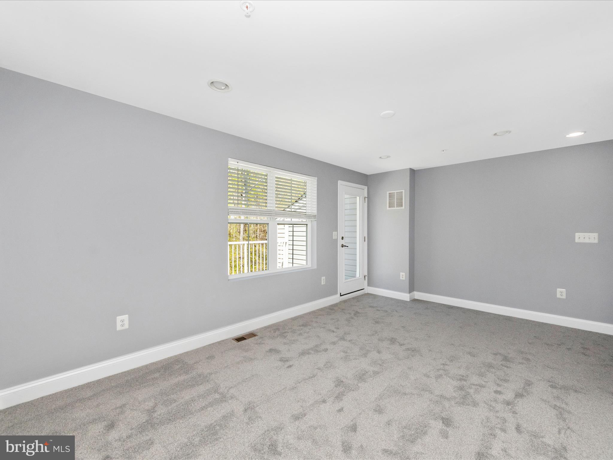 STONEHAVEN - Residential