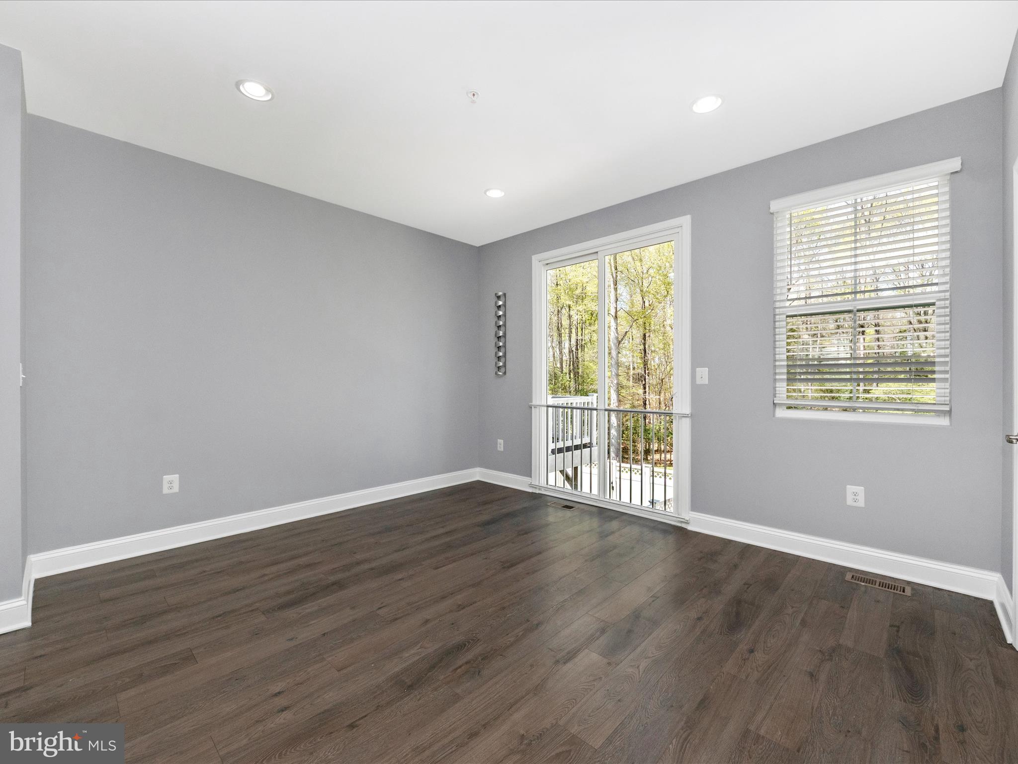 STONEHAVEN - Residential