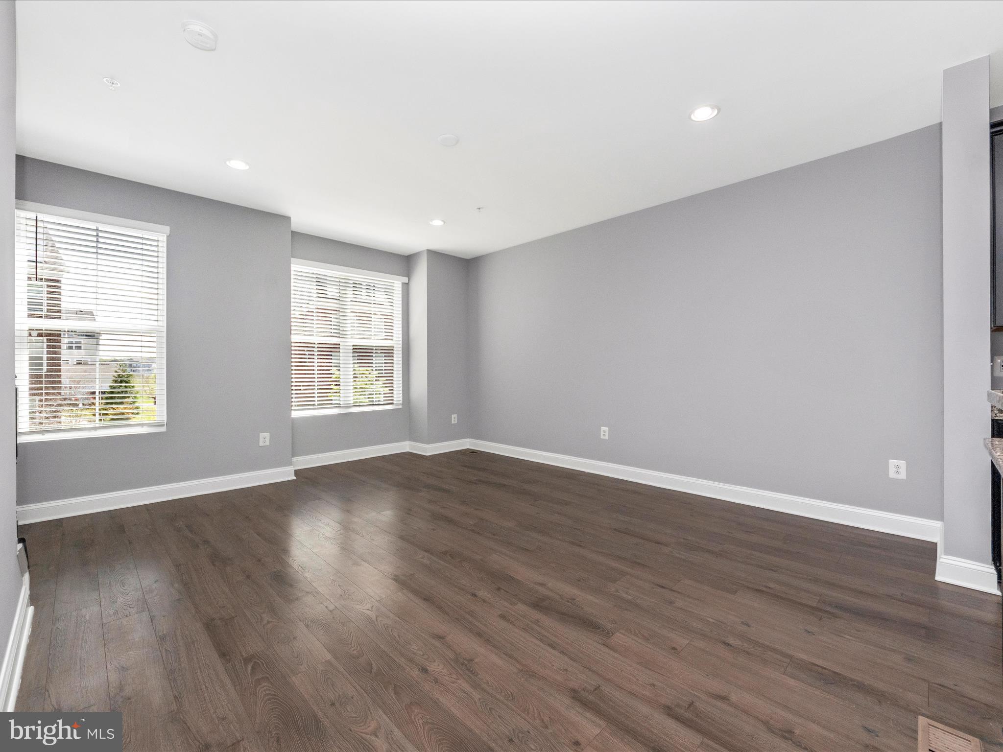 STONEHAVEN - Residential