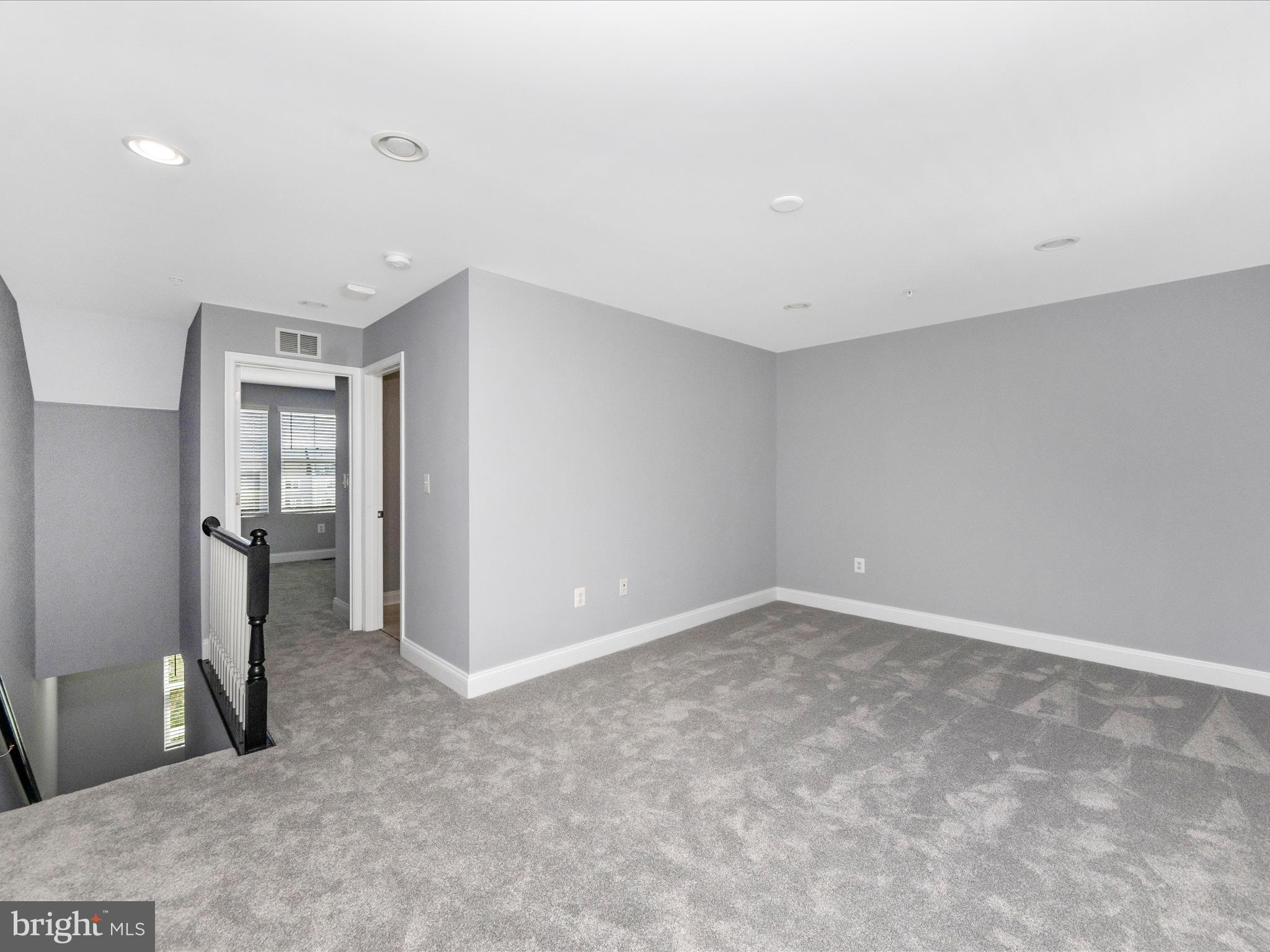 STONEHAVEN - Residential