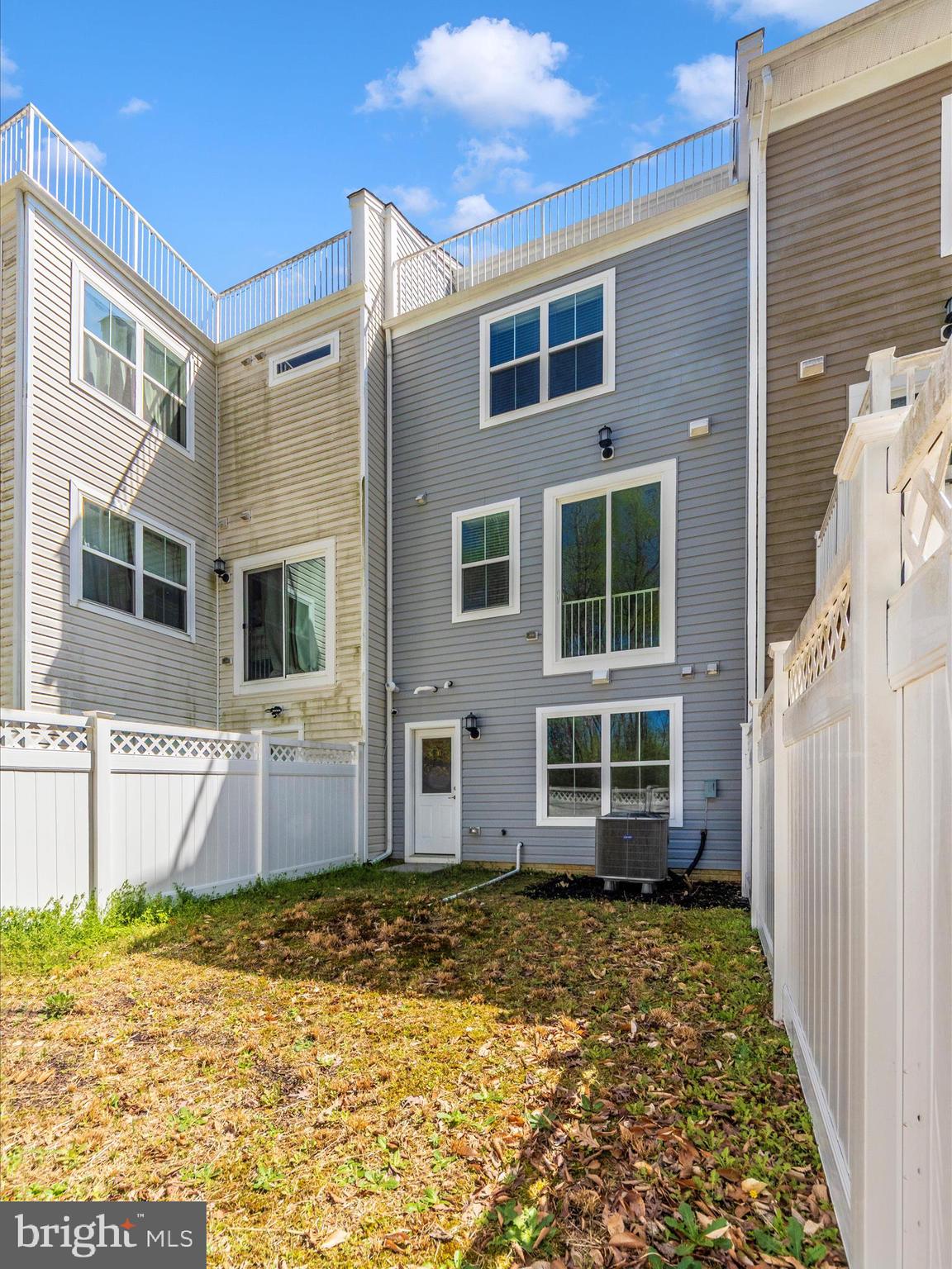 STONEHAVEN - Residential