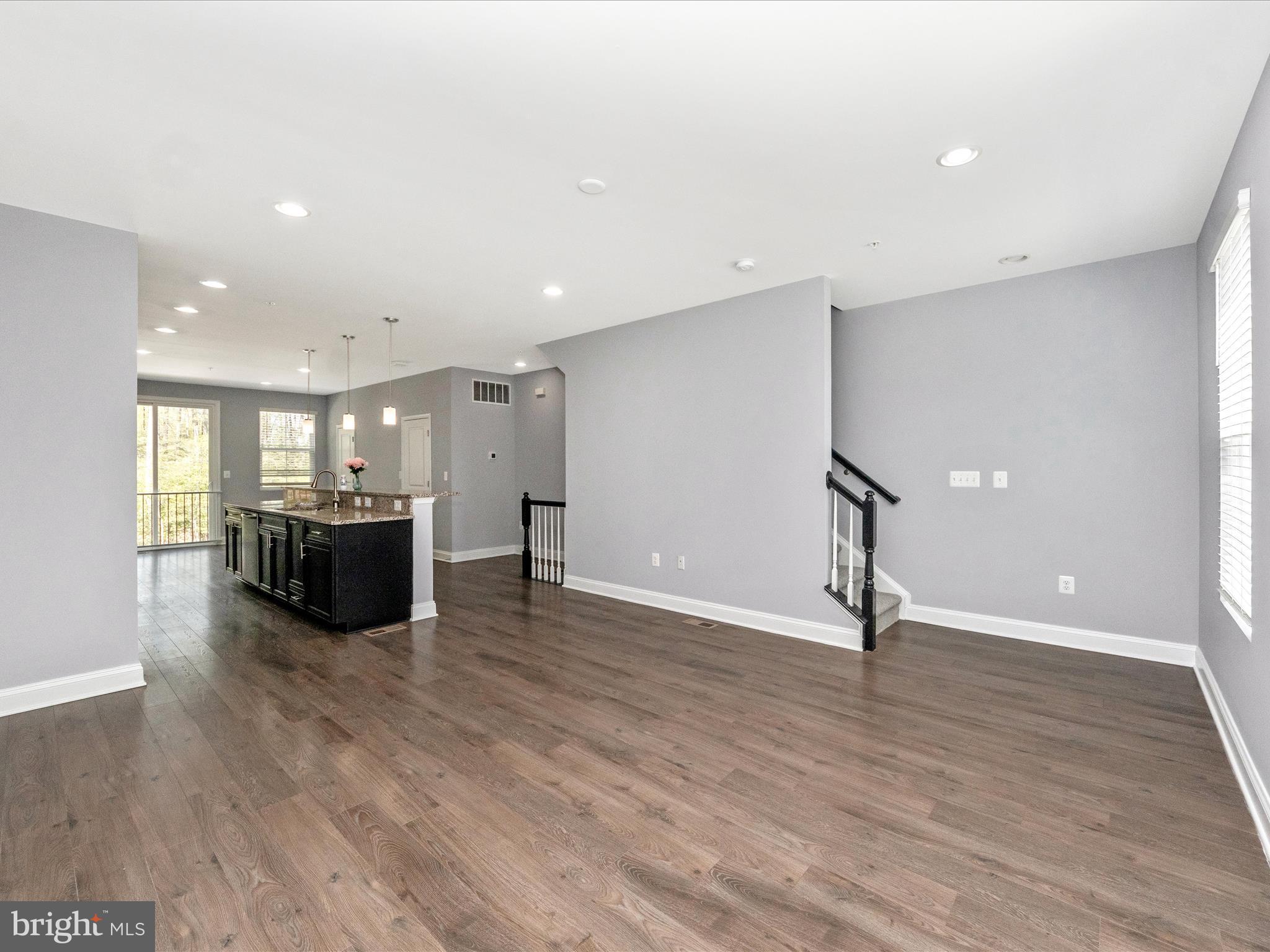 STONEHAVEN - Residential