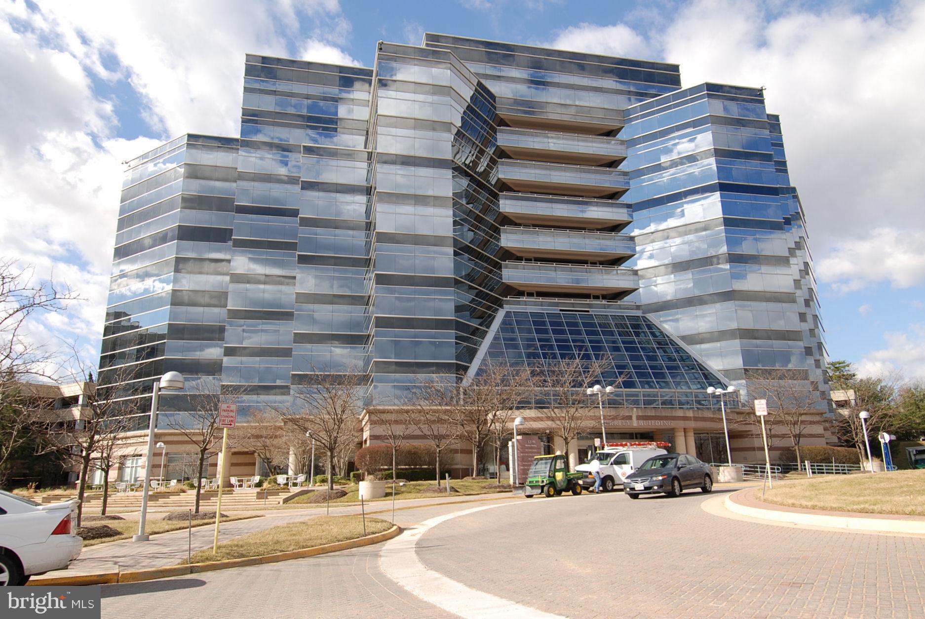 FAIRMONT - Residential