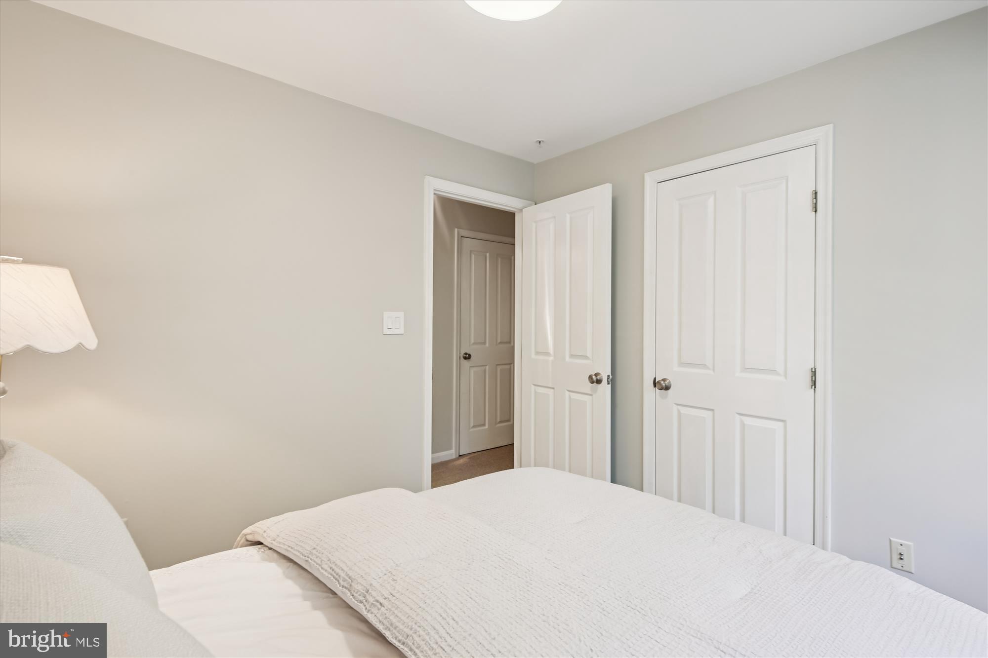 FAIRMONT - Residential