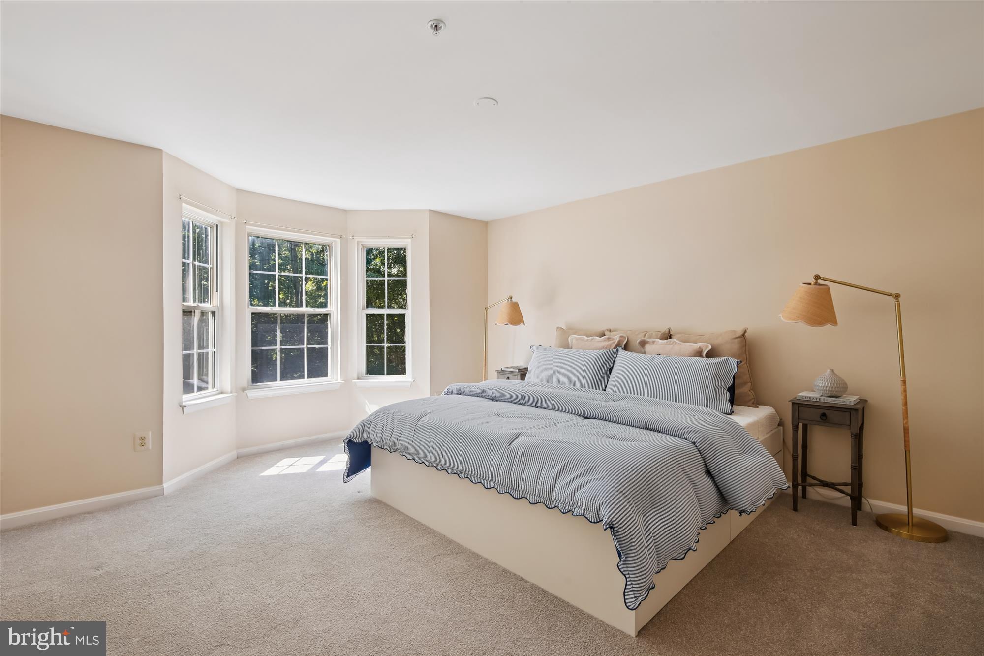 FAIRMONT - Residential