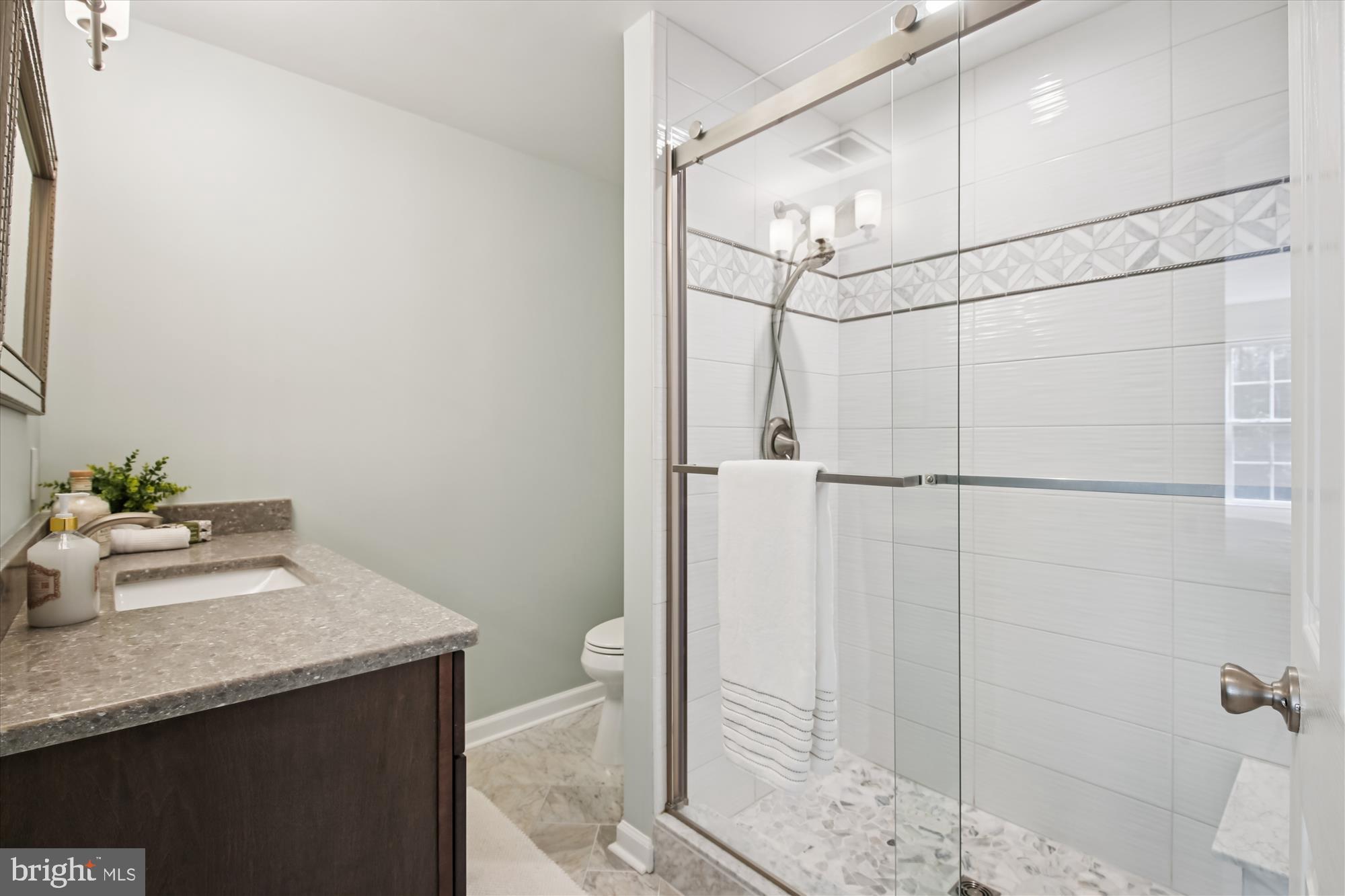 FAIRMONT - Residential