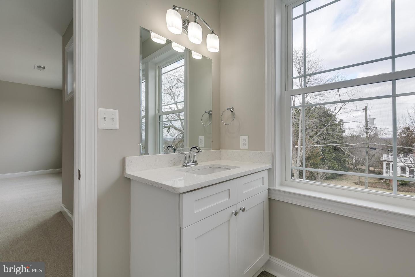 FAIRVIEW - Residential