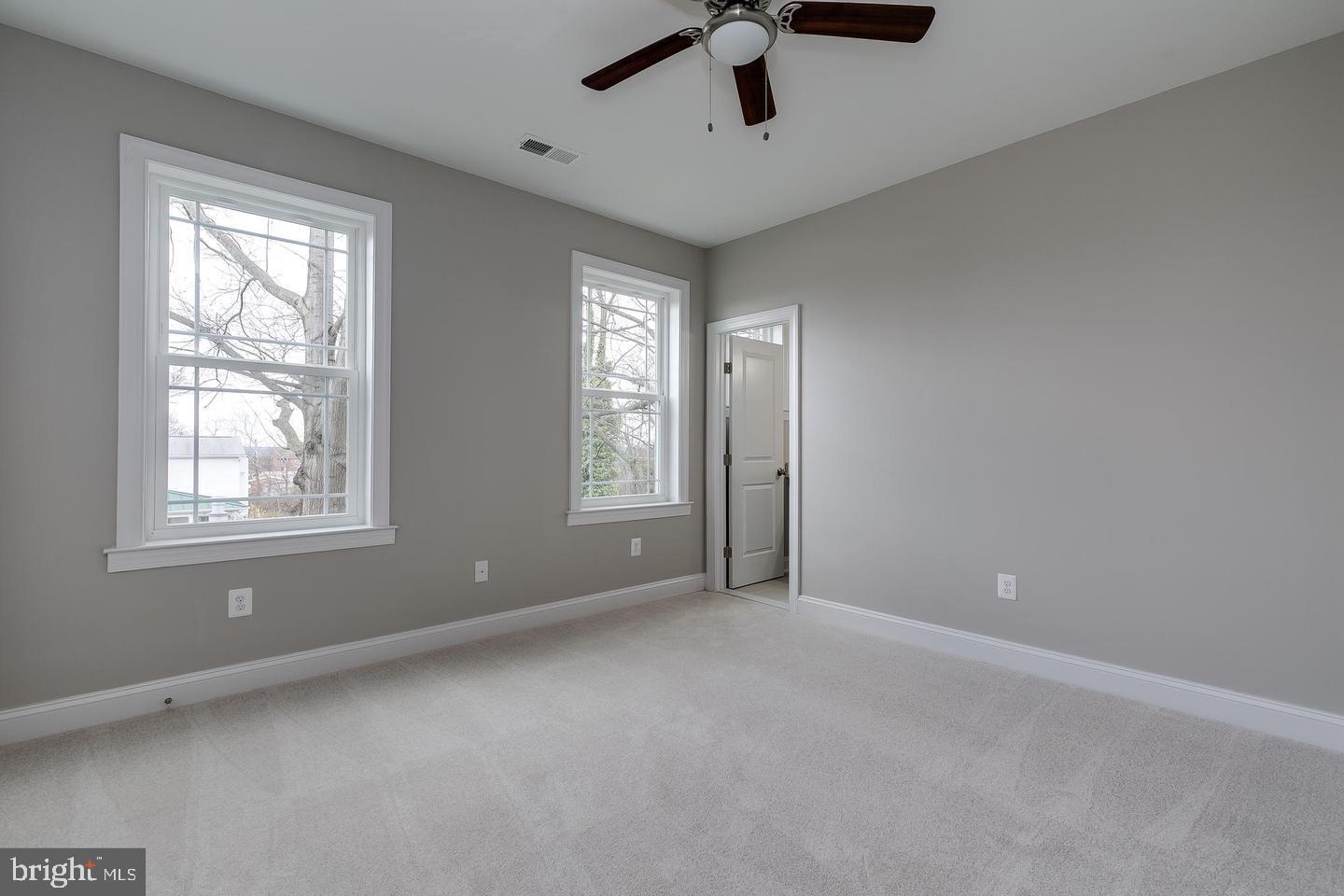 FAIRVIEW - Residential