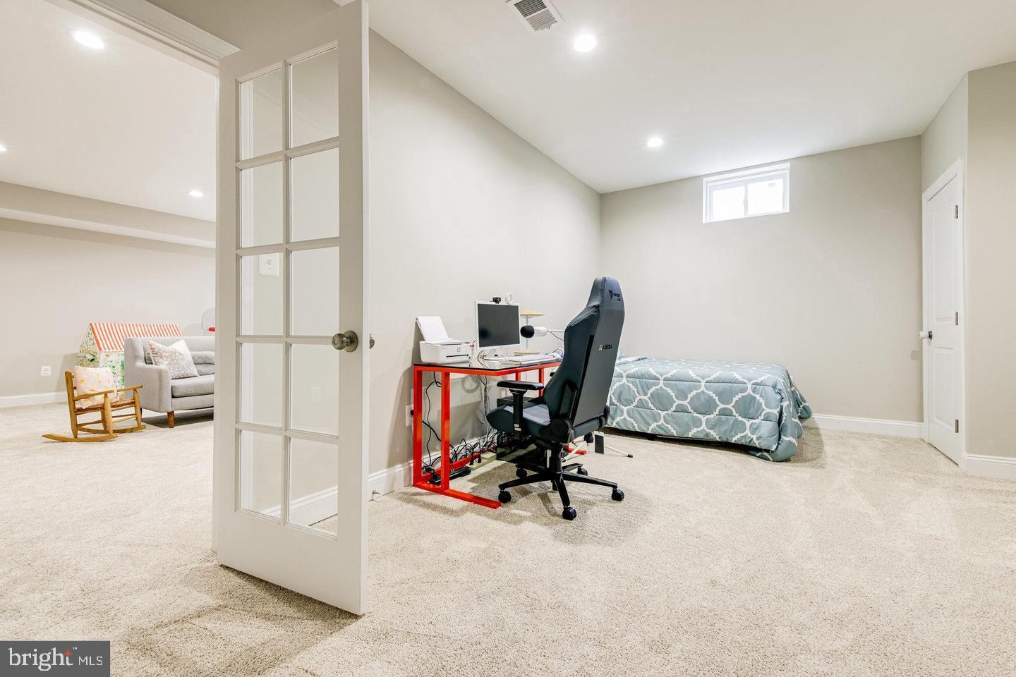 FAIRVIEW - Residential