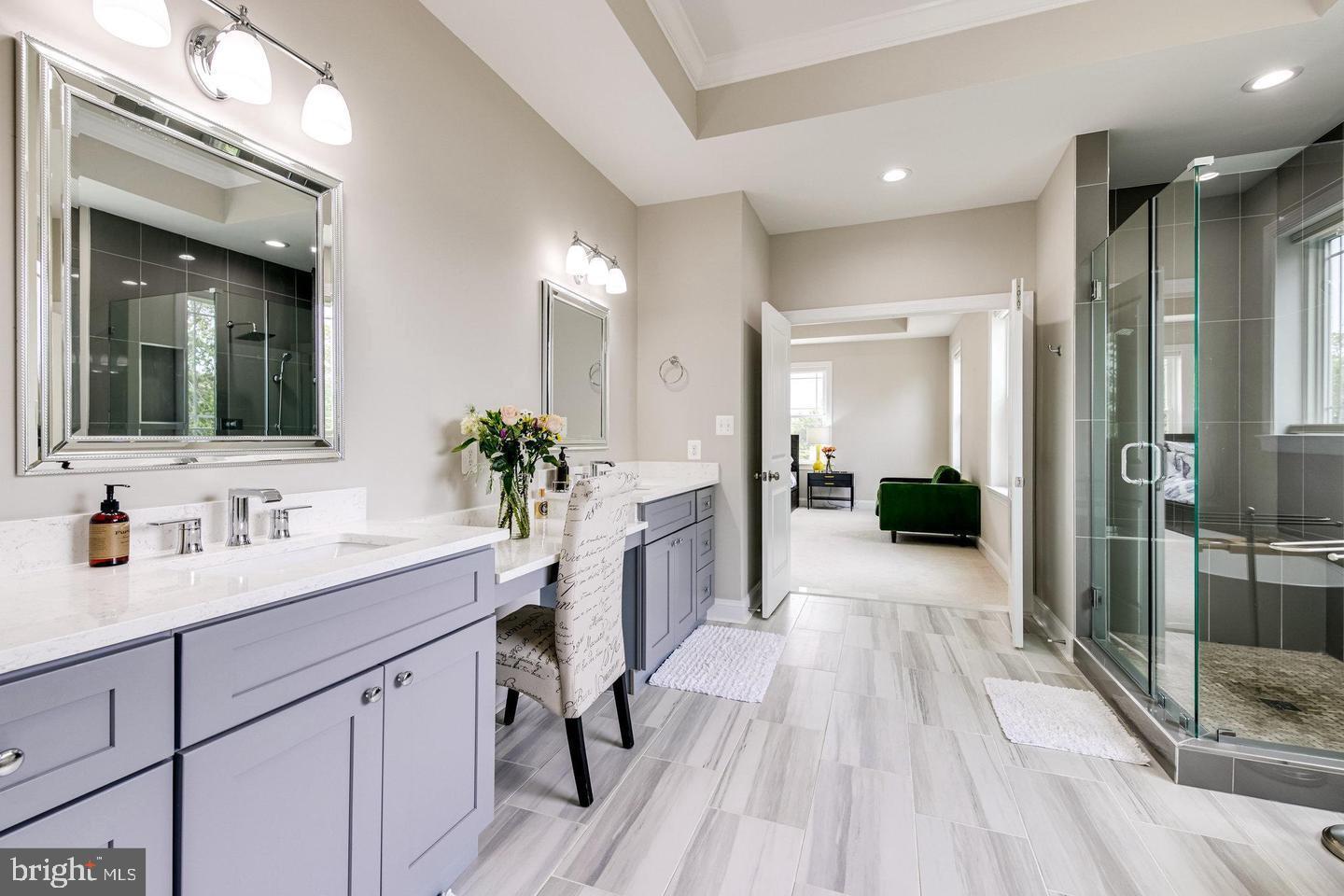 FAIRVIEW - Residential