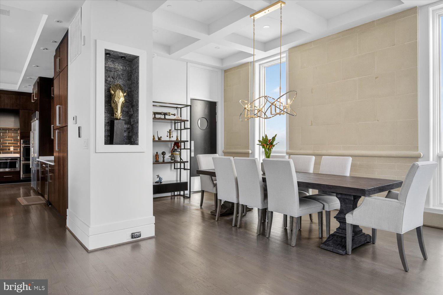 FOREST HILLS - Residential