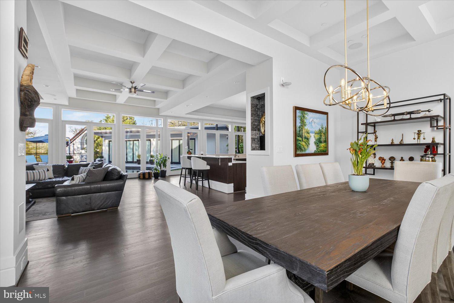 FOREST HILLS - Residential