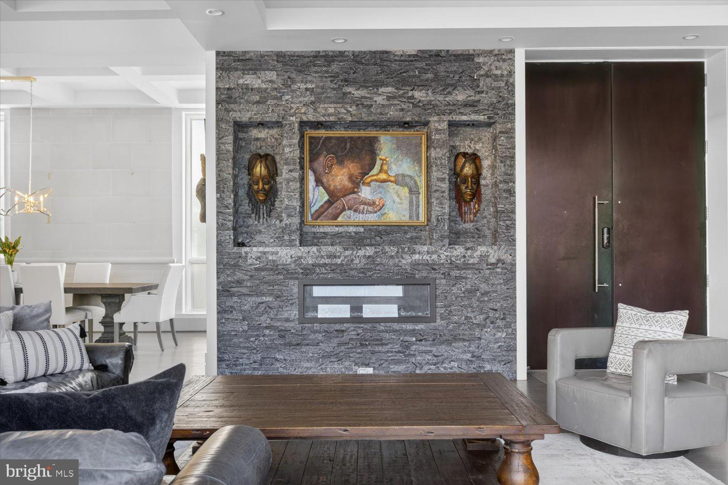 FOREST HILLS - Residential