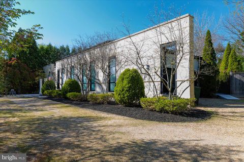 3017 GATES ROAD NW WASHINGTON DC 20008