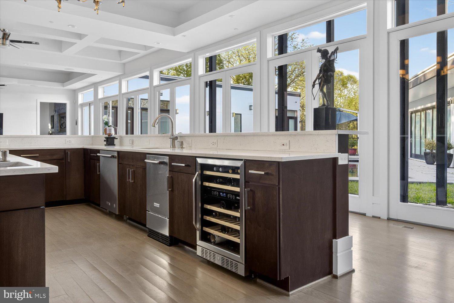 FOREST HILLS - Residential