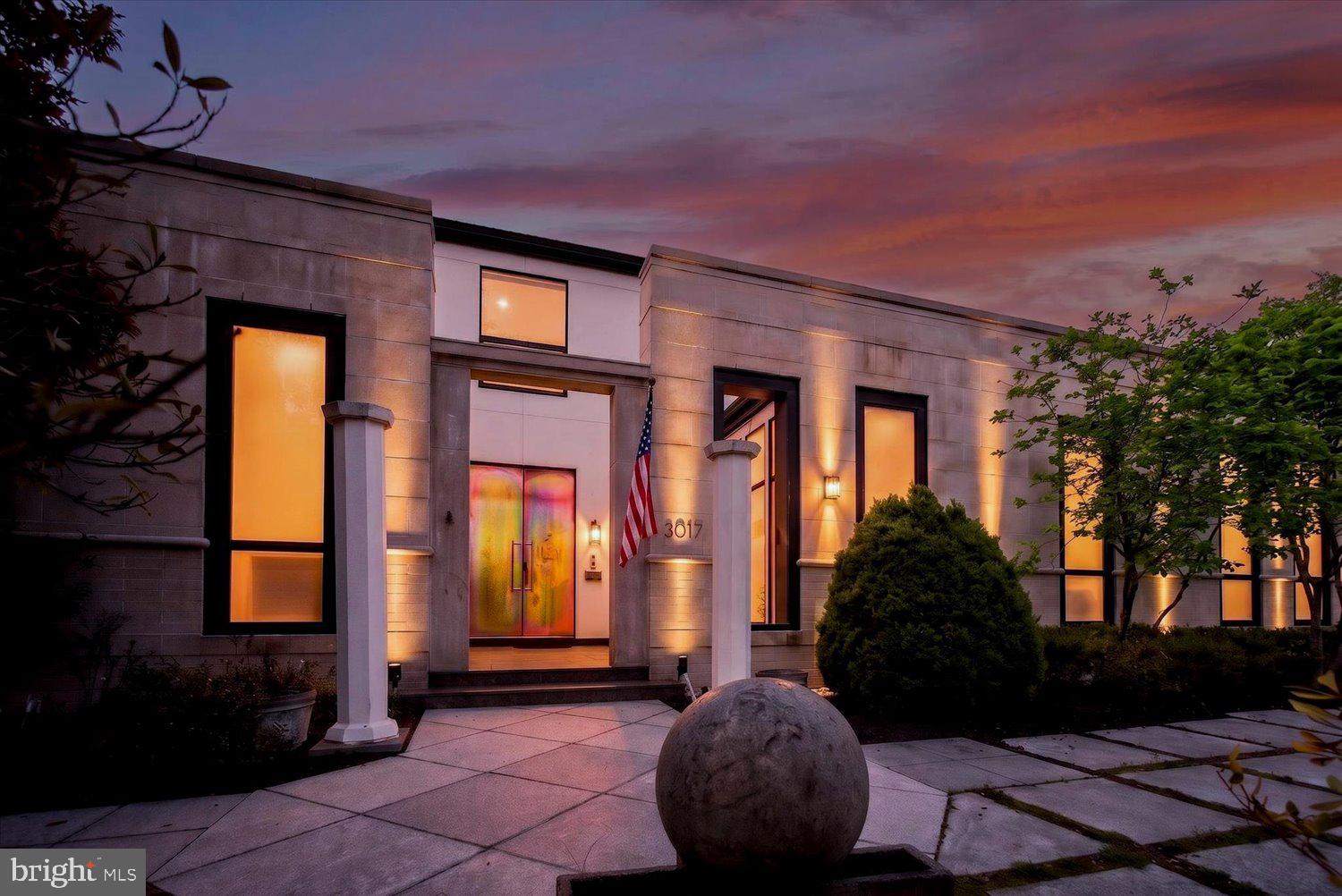 FOREST HILLS - Residential