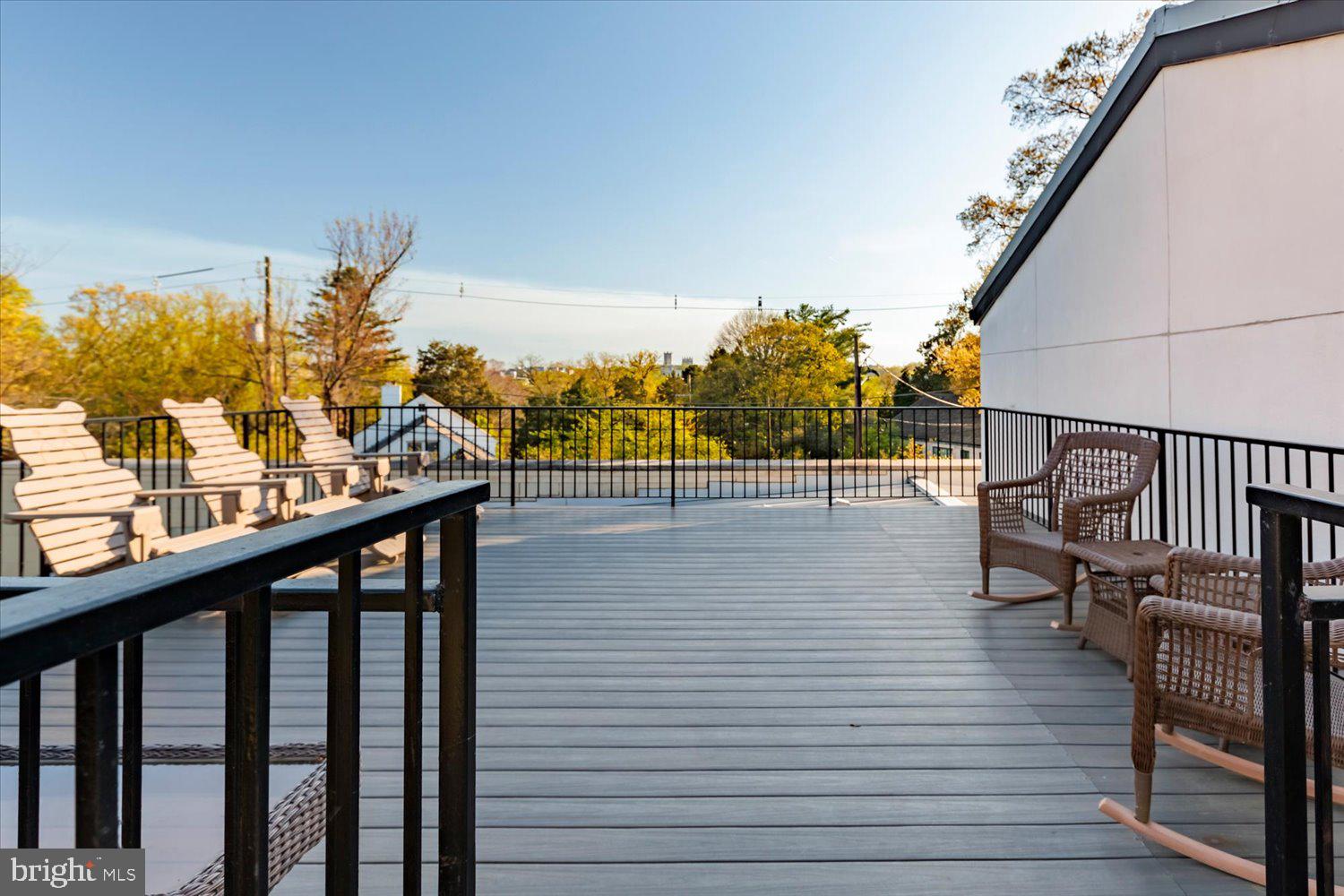 FOREST HILLS - Residential