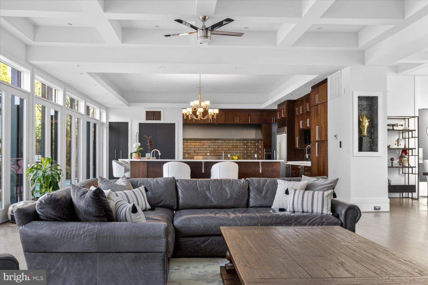 FOREST HILLS - Residential