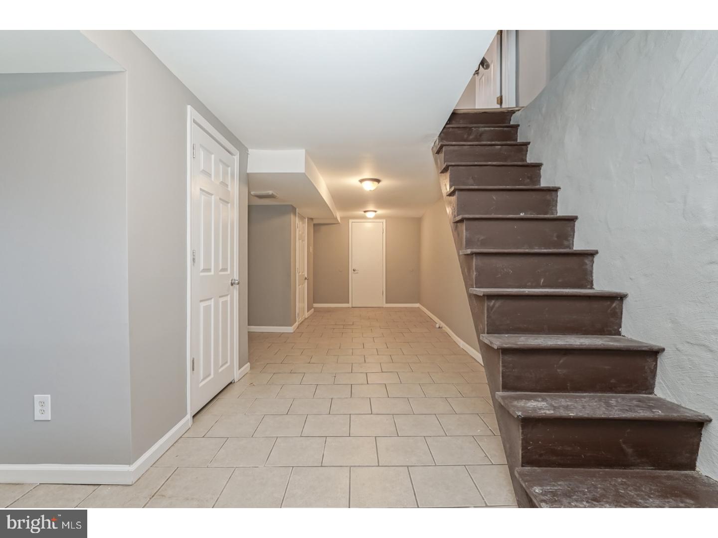 MAYFAIR (EAST) - Residential