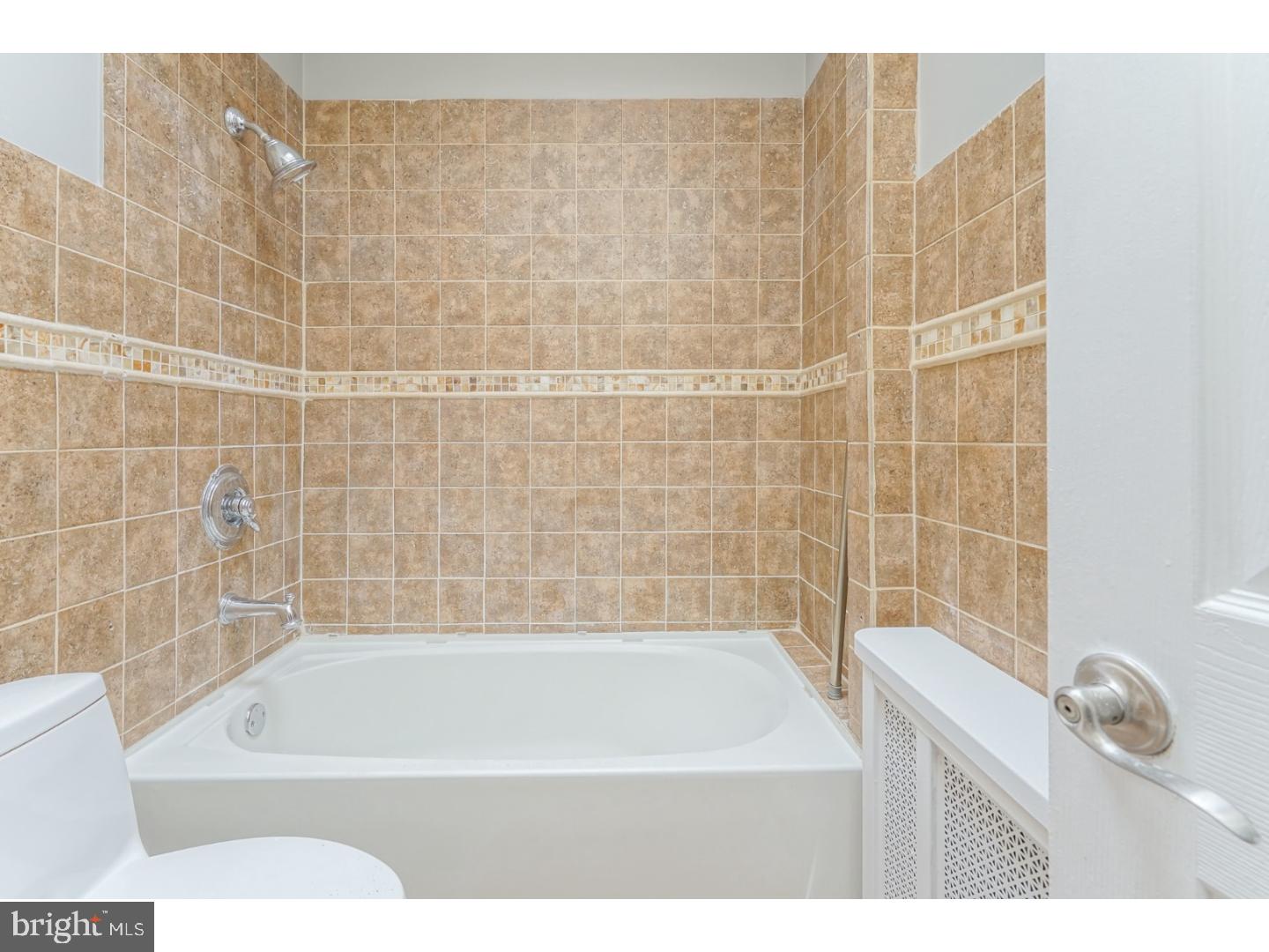 MAYFAIR (EAST) - Residential