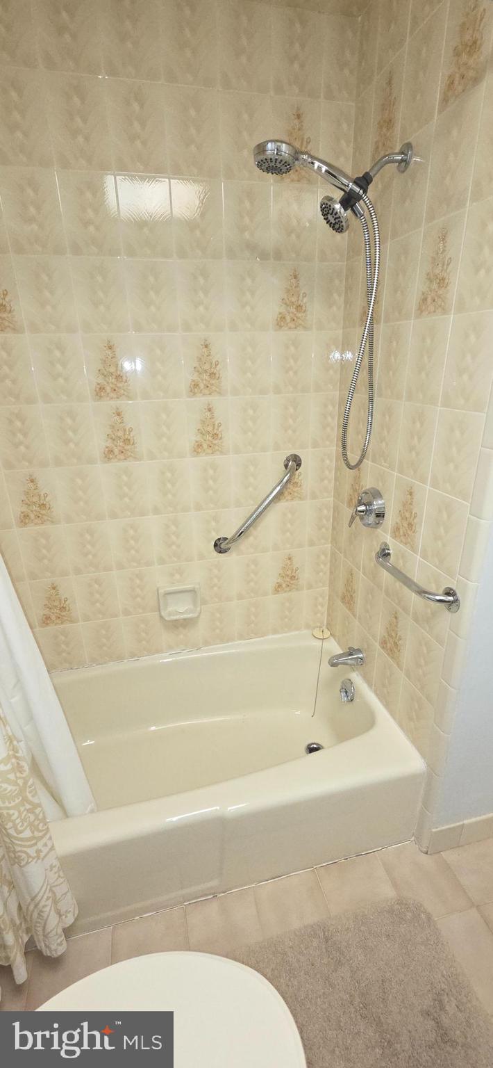 PHILADELPHIA (SOUTH) - Residential