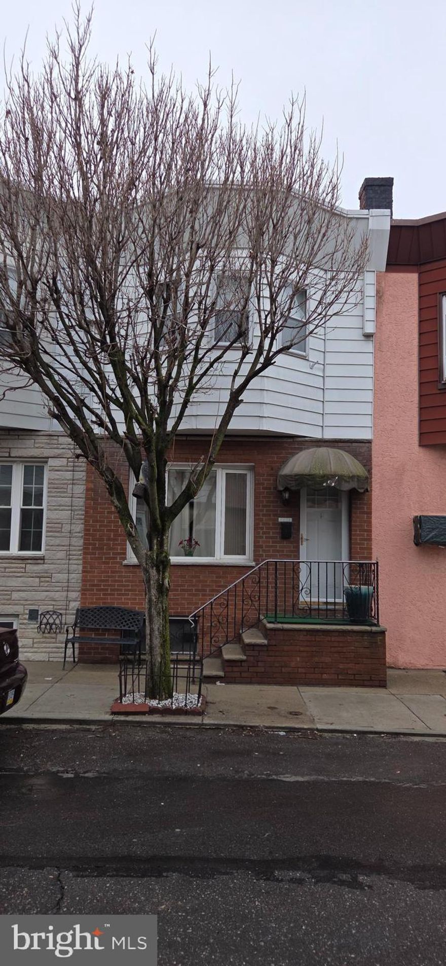 Welcome to 2602 S Camac st This lovely 3-bedroom, 1- bath home nestled in the heart of The Marconi East section of So Philadelphia, features a spacious open plan first floor with eat in kitchen and nice size rear yard perfect for sitting out at and relaxing during the day or early evening. Plenty of storage and closet space exist all t/o especially in the main bedroom, along with a partially finished basement ideal for home office space or a craft room. Located within a short walking distance to Marconi Park and the new and improved FDR Park. Also, very close to the Broad st subway, bus line and all major roads of transportation. This is a great starter home especially with mortgage rates starting to drop!