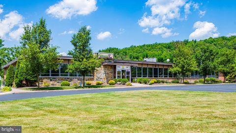 Photo of 1685 Four Mile Dr, WILLIAMSPORT, PA 17701 (MLS # PALY2002476)
