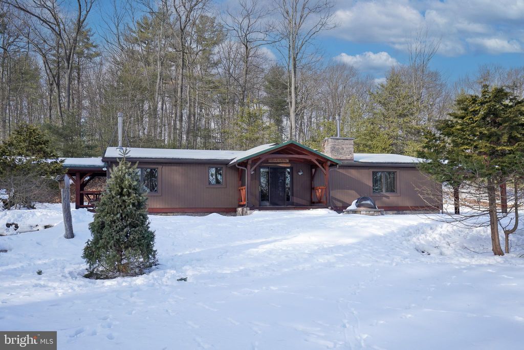 Photo of 371 Green Tree Drive, AUBURN, PA 17922 (MLS # PASK2025496)