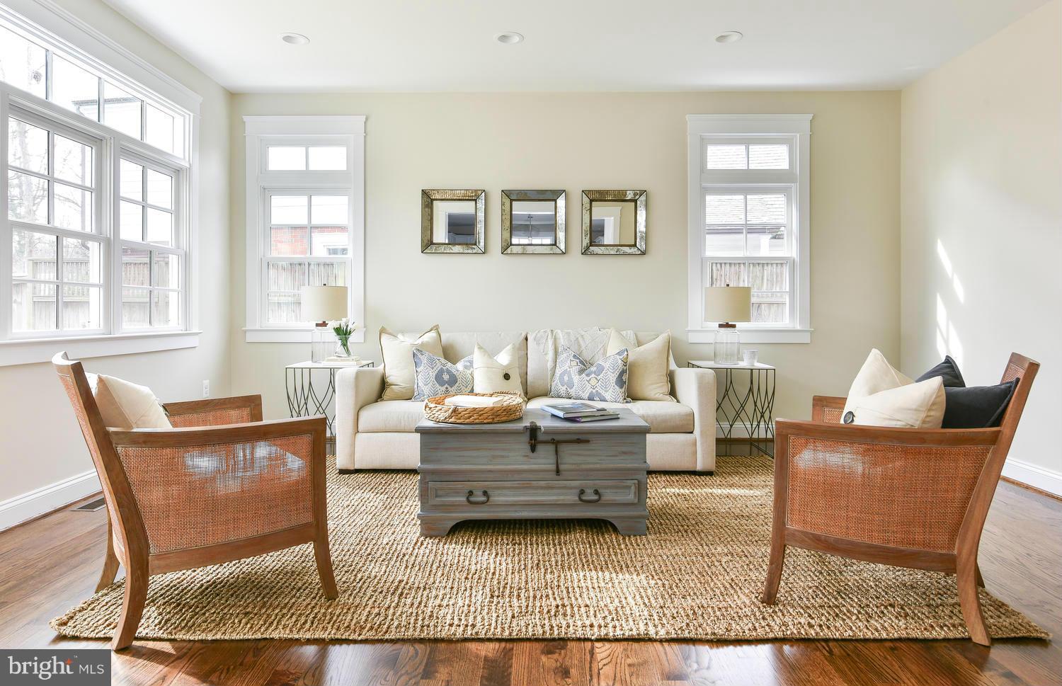 BEVERLEY HILLS - Residential