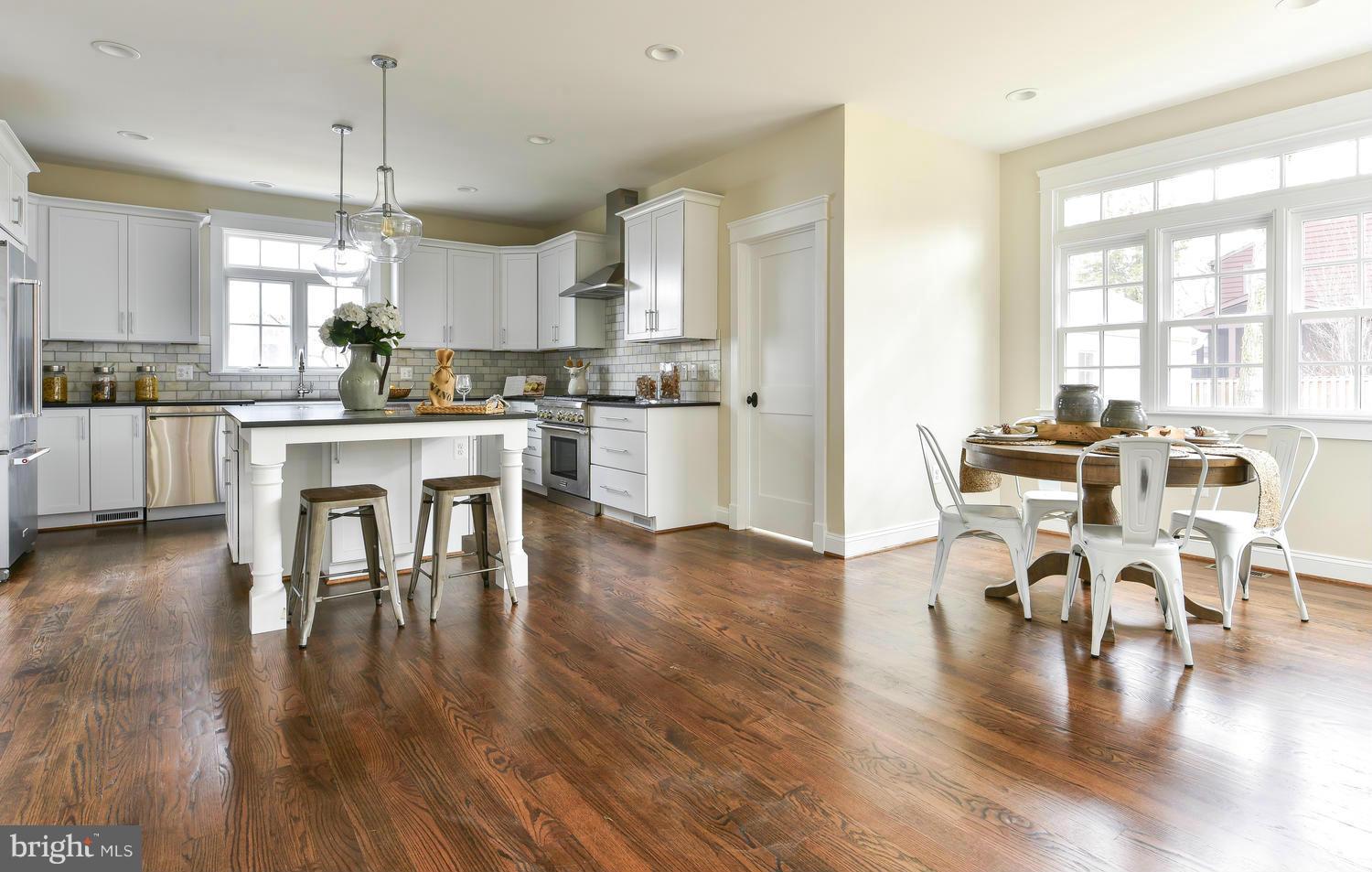 BEVERLEY HILLS - Residential