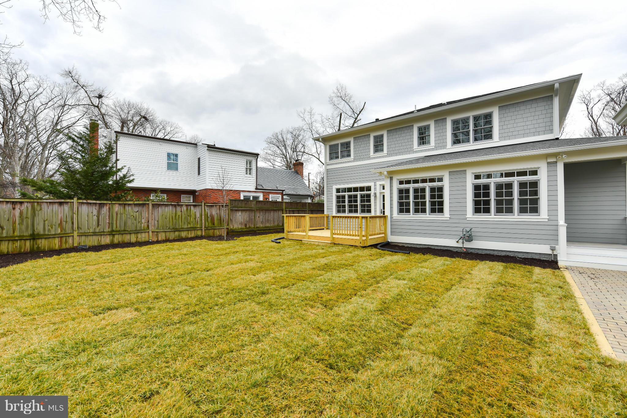 BEVERLEY HILLS - Residential